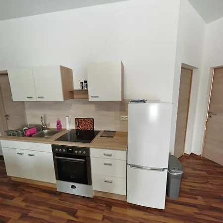 Konukevi Monteurunterkunft Schuetzenhaus Leisnig